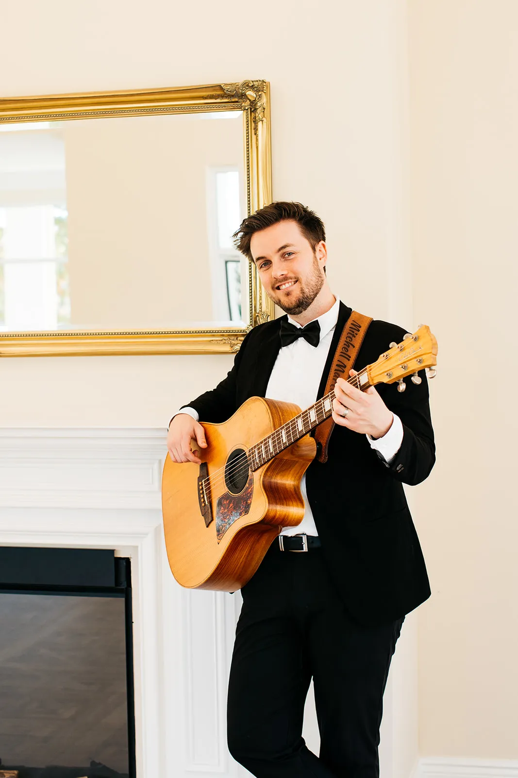 Mitchell Martin, Perth wedding musician, playing acoustic guitar